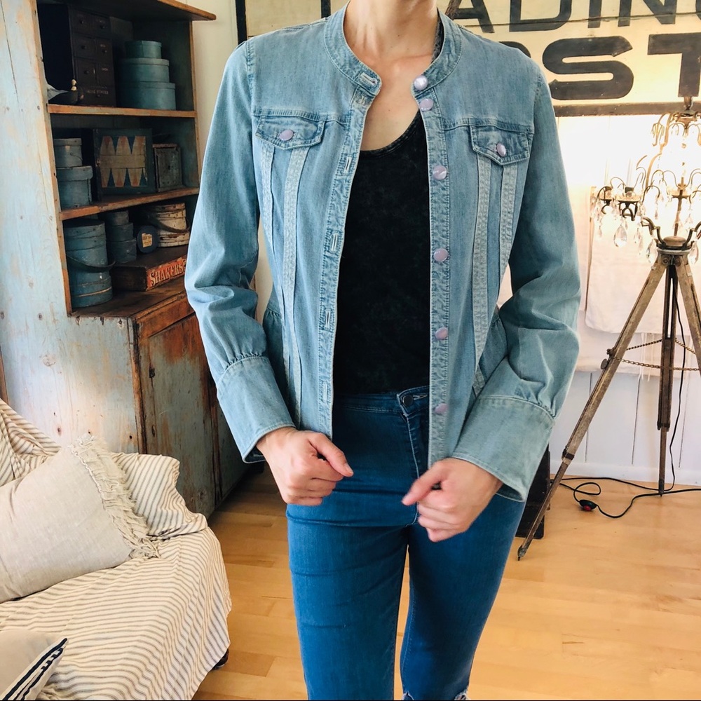 🔹 Louie 🔹 Light Blue Jean Jacket